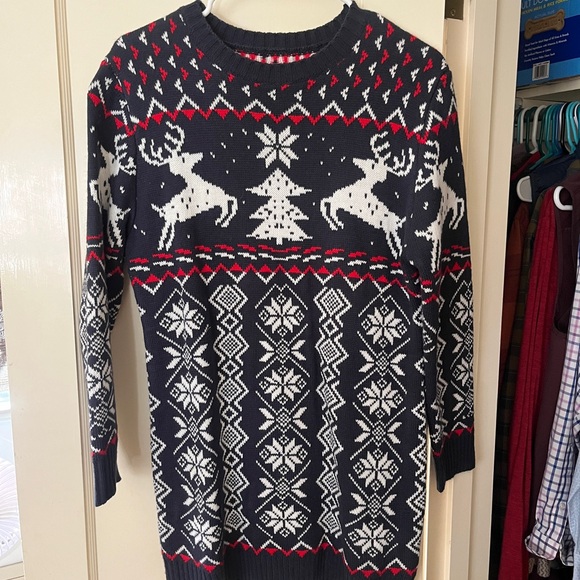 Navy and White Reindeer Pattern Sweater - Picture 1 of 3